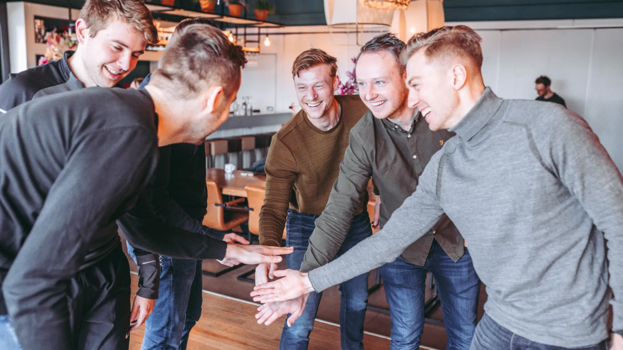 Groep collega's actief tijdens een masterclass finanxe academy